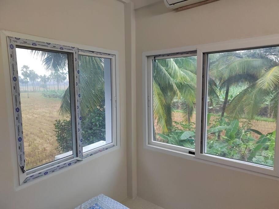 Gangi Kota North Flat Apartment Kovvur Bagian luar foto
