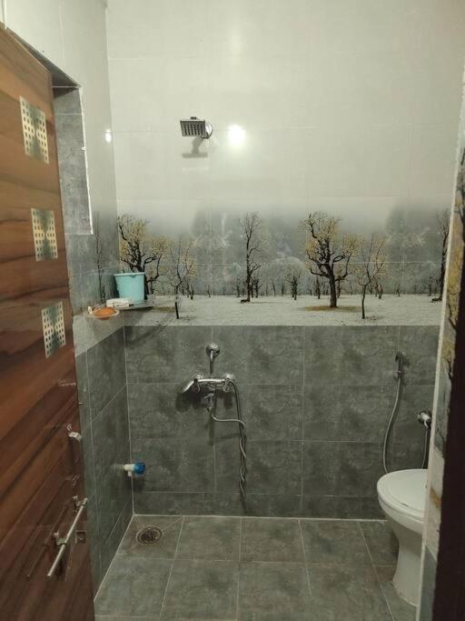 Gangi Kota North Flat Apartment Kovvur Bagian luar foto